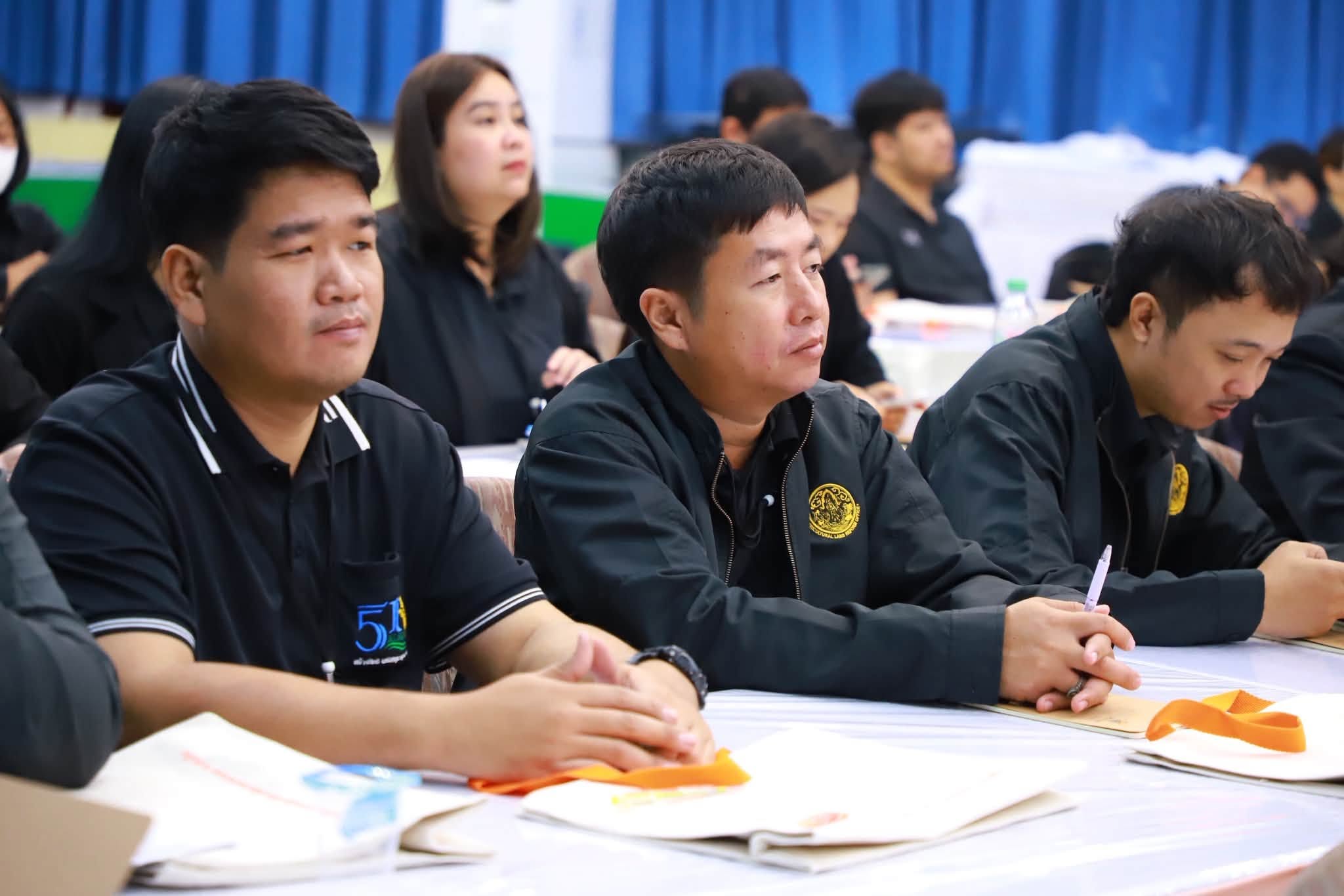 title - รองเลขาธิการ ส.ป.ก. เปิดอบรมหลักสูตร นปต. รุ่นที่ 8 ดันข้าราชการเปลี่ยนบทบาทสู่ “ผู้นำทีม” พร้อมขับเคลื่อนยุทธศาสตร์ชาติ